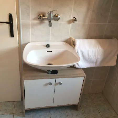 Apartman Punat, Prgon 13 *